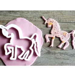 Cerf Dellier Découpoir Licorne