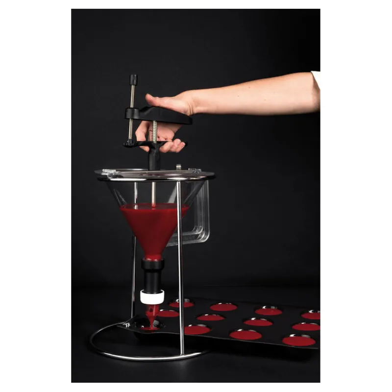 Cerf Dellier Entonnoir doseur copolyester transparent avec support jusqu'à 20 cc