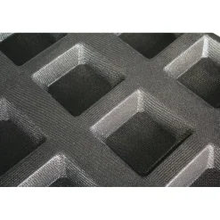 Cerf Dellier Flexipan Air plaque 600x400 de 15 petits pains carrés 9,3 cm
