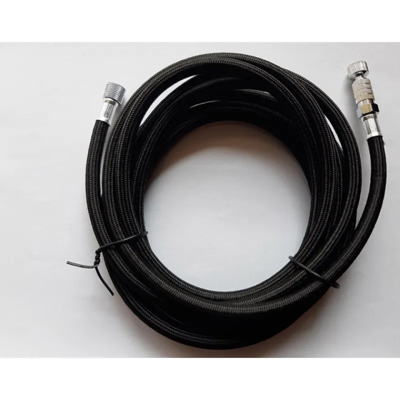 Cerf Dellier Kit tuyau et 3 raccords pour aérographe colani