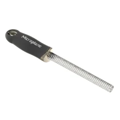 Cerf Dellier Râpe à épices Classic Microplane